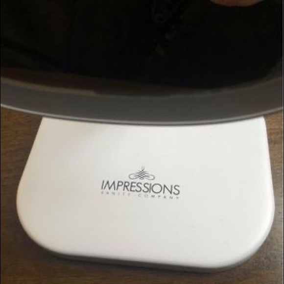 Vanity Lighted Mirror - Picture 1 of 3